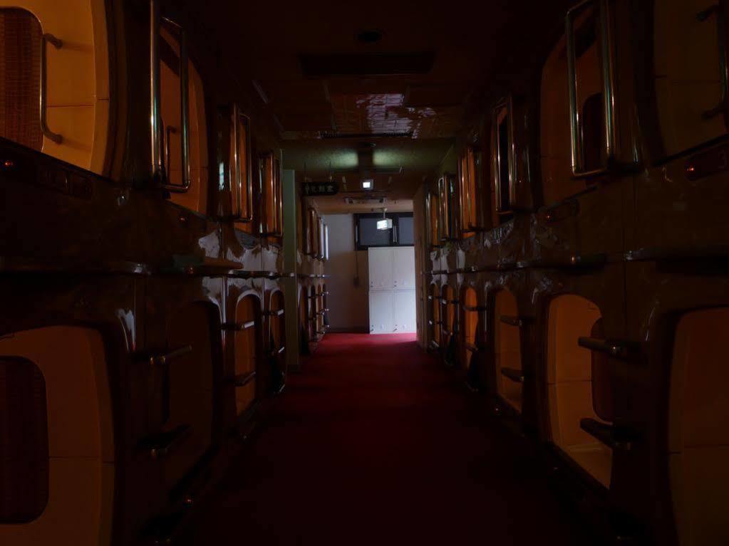 Capsule Inn Kinshicho Tokyo Esterno foto